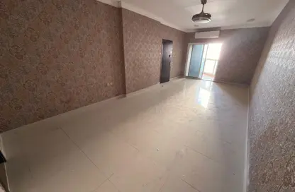 Apartment - 2 Bedrooms - 2 Bathrooms for rent in Al Jurf 2 - Al Jurf - Ajman Downtown - Ajman