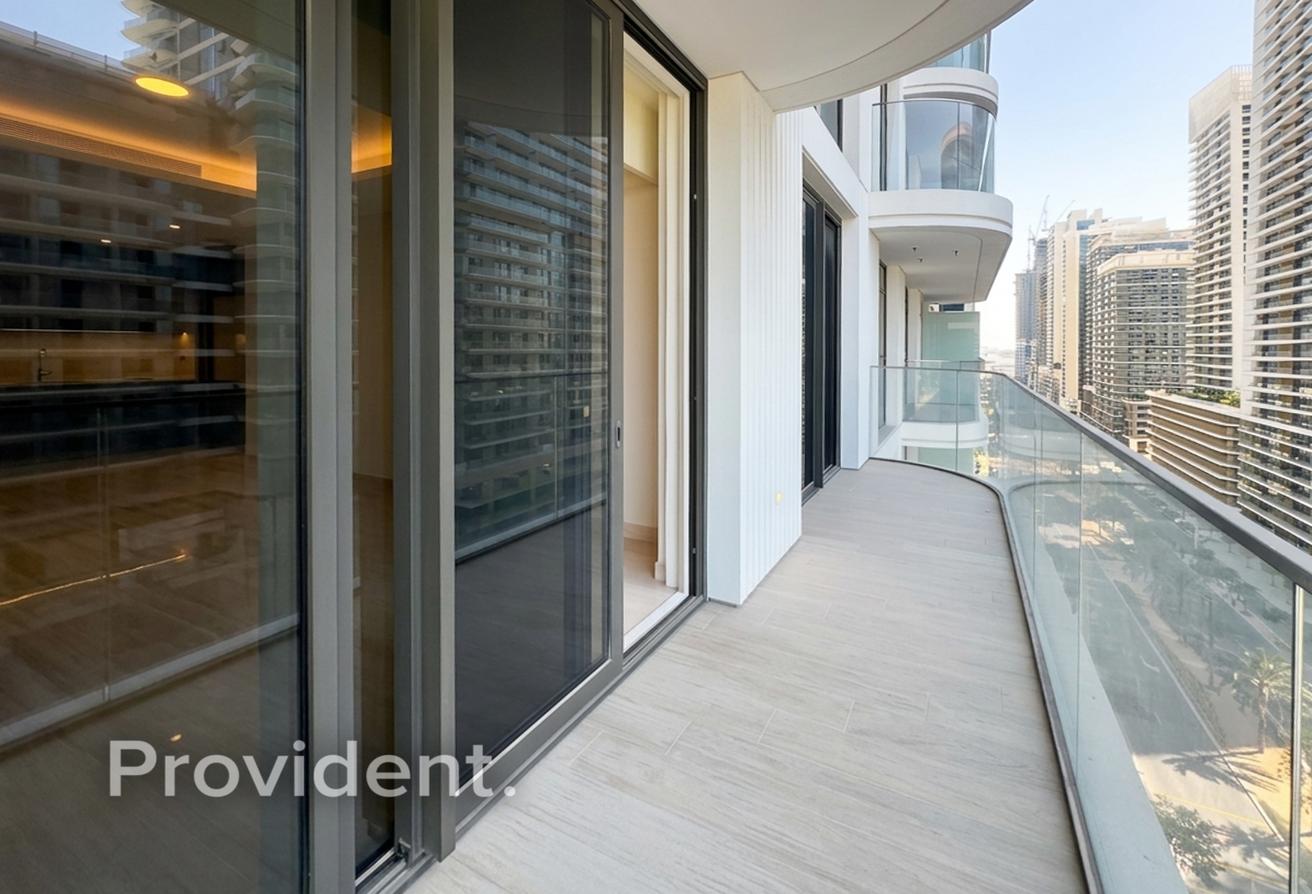 Brand New | Spacious 1BR | Private Beach photo 10
