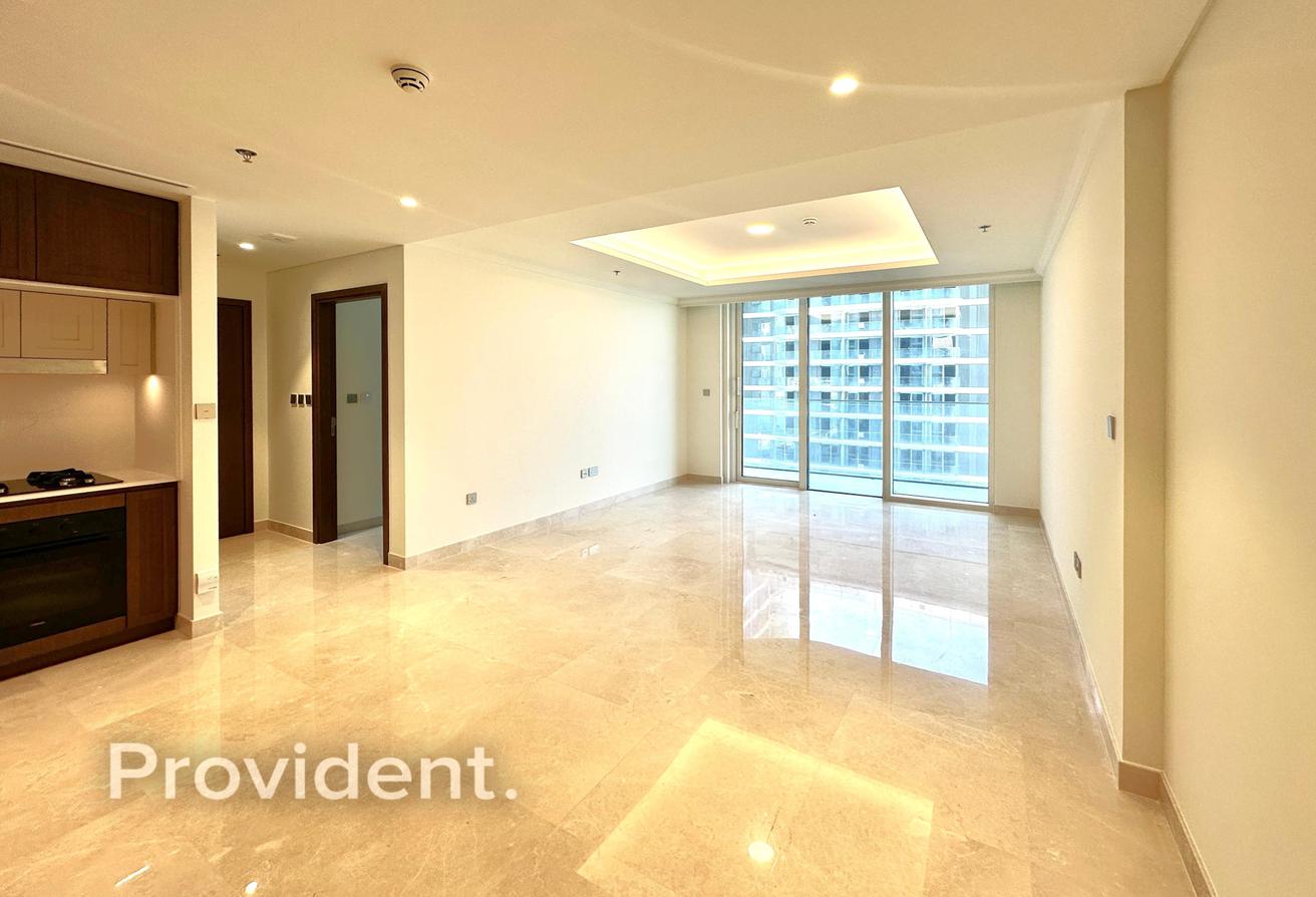 Brand New | Spacious 1BR | Private Beach photo 5