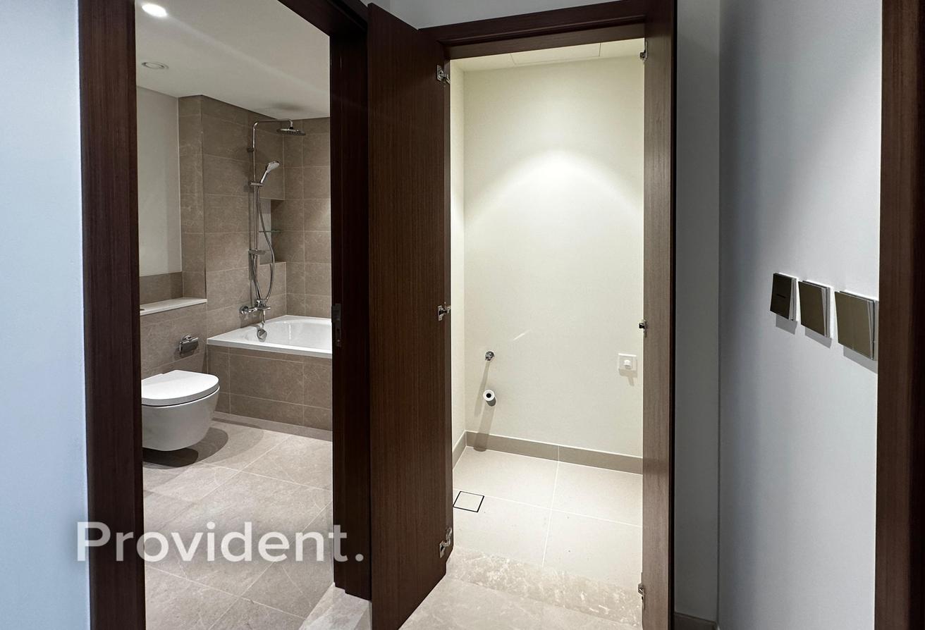 Brand New | Spacious 1BR | Private Beach photo 13