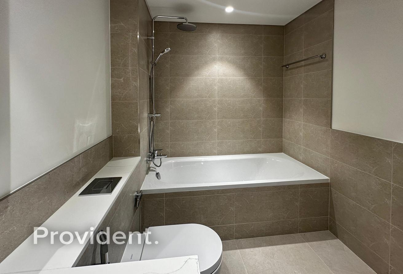 Brand New | Spacious 1BR | Private Beach photo 9