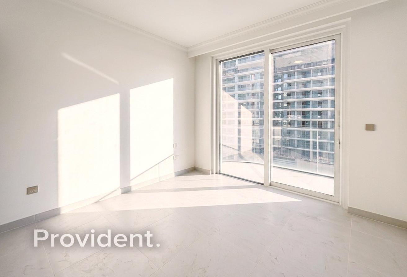 Brand New | Spacious 1BR | Private Beach photo 15