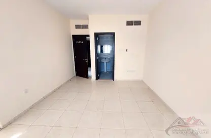 Apartment - 2 Bedrooms - 2 Bathrooms for rent in Al Shaiba Building 512 - Al Nahda - Sharjah