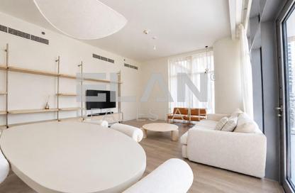 Apartment - 1 - 2 for rent in Boulevard Crescent Tower 2 - BLVD Crescent - Downtown Dubai - Dubai