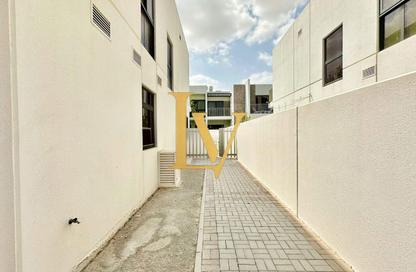 Townhouse - 3 Bedrooms - 5 Bathrooms for rent in Juniper - Damac Hills 2 - Dubai