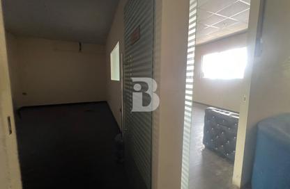 Warehouse - Studio for rent in Ras Al Khor Industrial - Ras Al Khor - Dubai