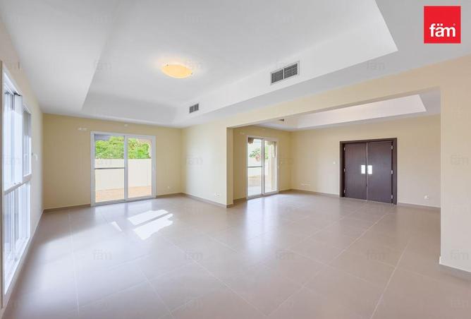 77363668 - Property Main Image