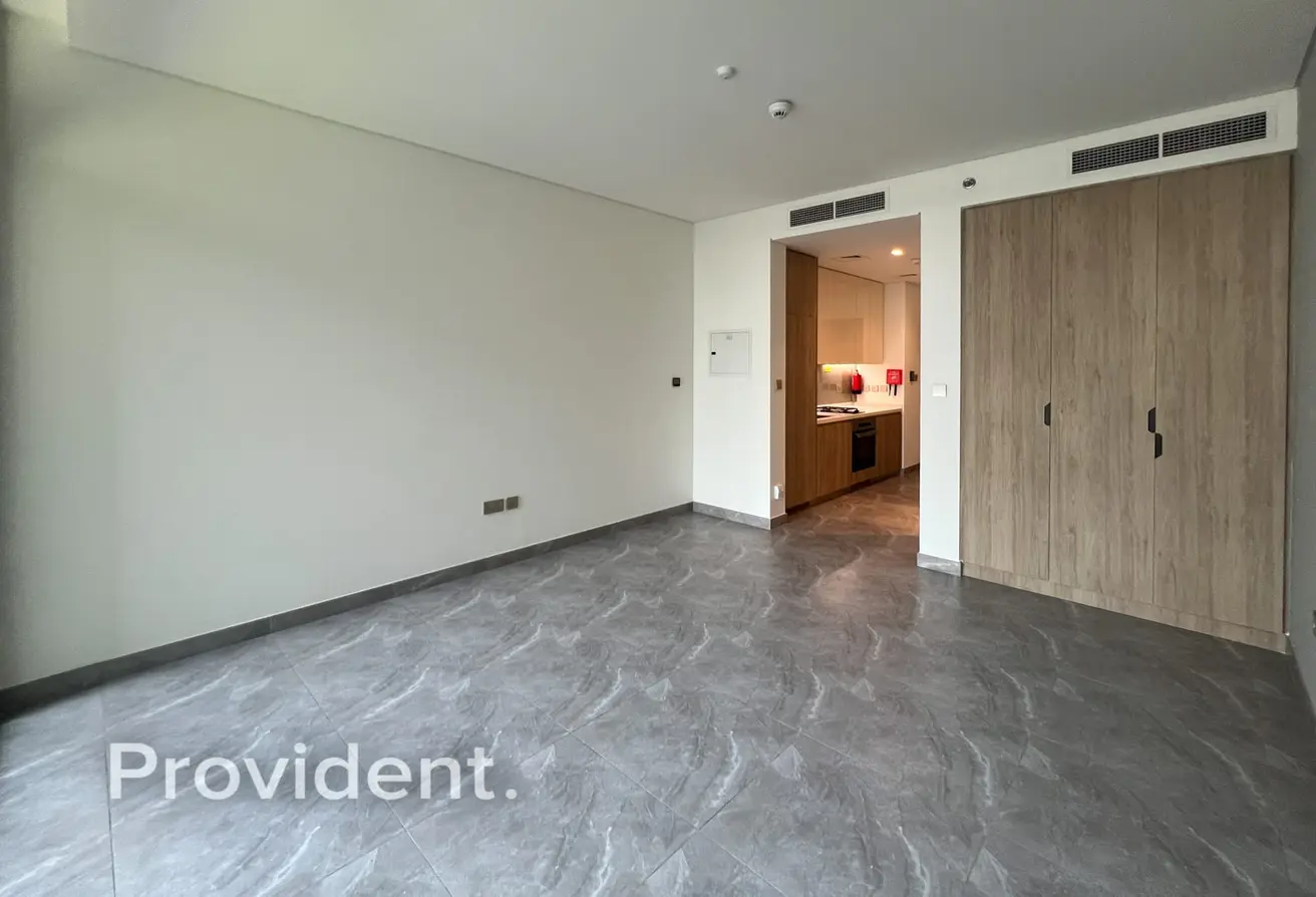 165599427 - Property Main Image