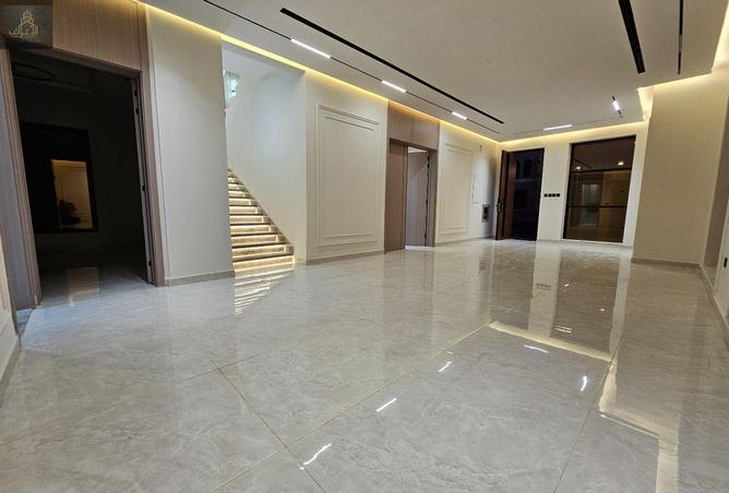 57764872 - Property Image 2