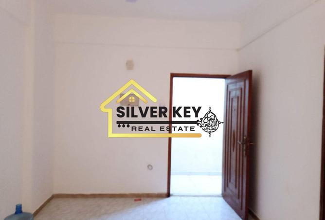 121978839 - Property Image 3