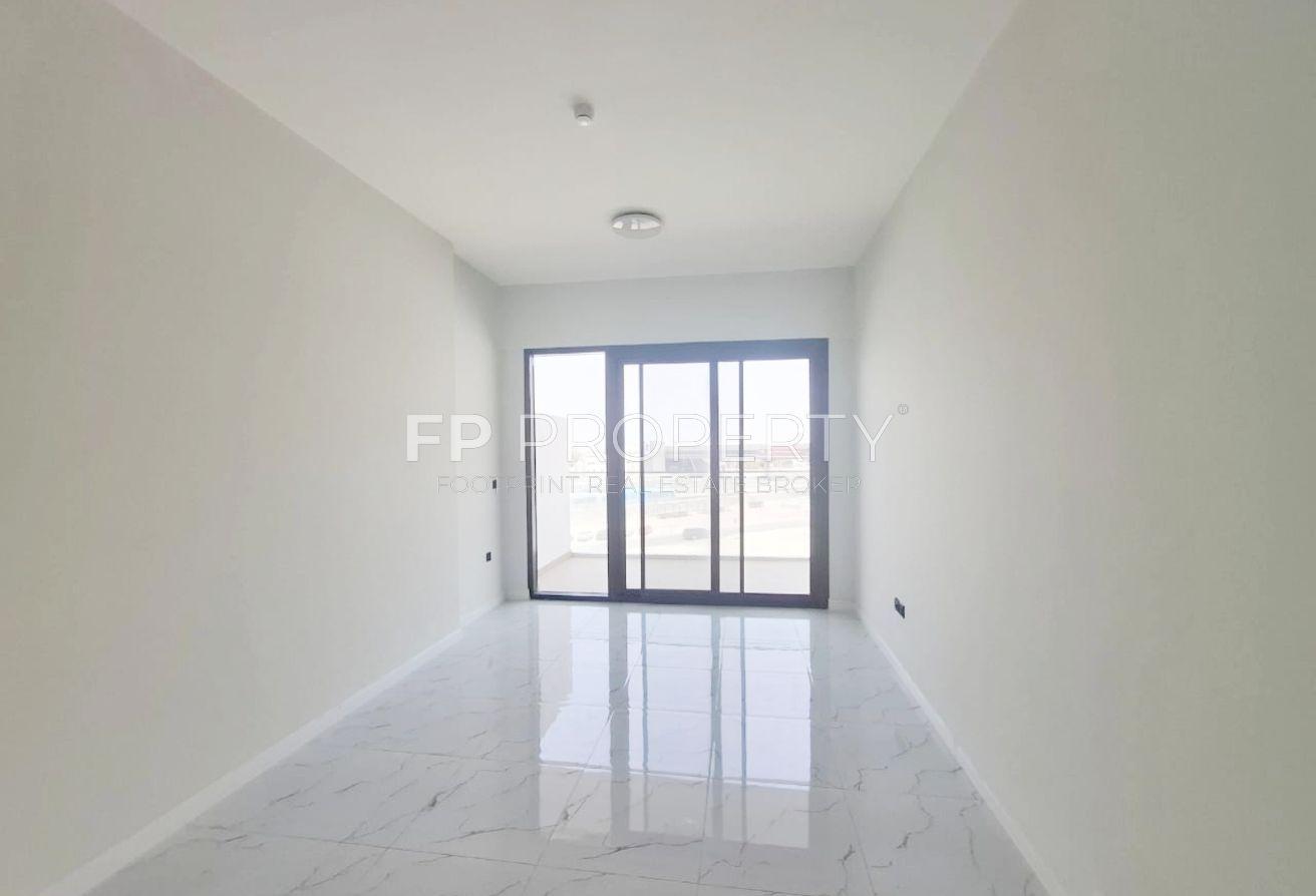 Close to Metro I Prime Location I Flexible Payment photo 3