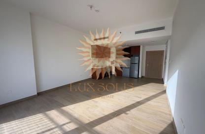 Apartment - 1 Bedroom - 1 Bathroom for rent in La Voile Building 3 - La Voile - Port de La Mer - La Mer - Jumeirah - Dubai