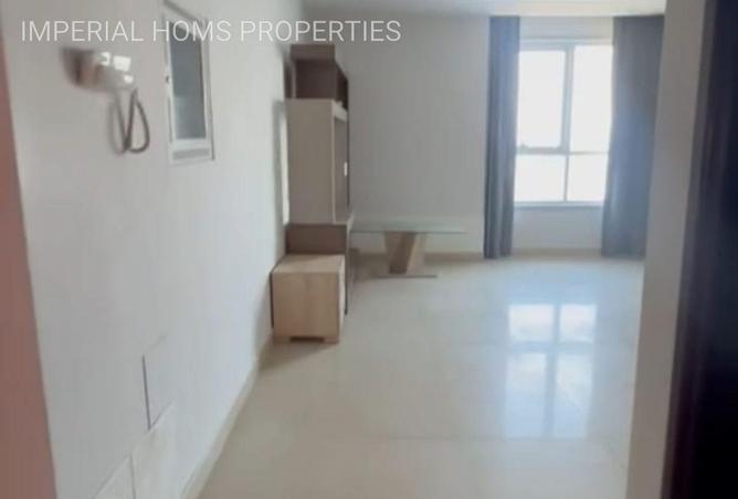 72305058 - Property Main Image