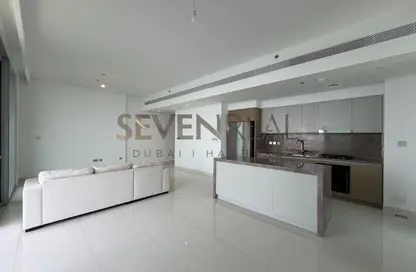 Apartment - 2 Bedrooms - 2 Bathrooms for sale in Beach Isle Tower 1 - Beach Isle - Emaar Beachfront - Dubai Harbour - Dubai