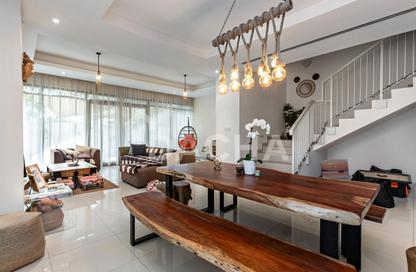 Villa - 3 Bedrooms - 4 Bathrooms for sale in Longview - DAMAC Hills - Dubai