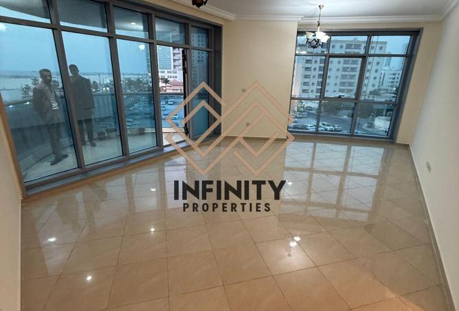 71129368 - صورة العقار 3