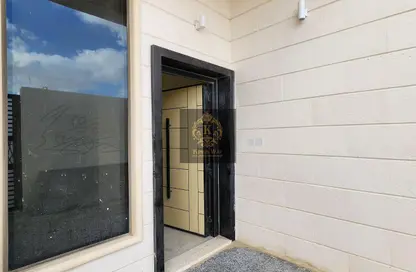 Villa - 2 Bedrooms - 4 Bathrooms for rent in Zayed City (Khalifa City C) - Khalifa City - Abu Dhabi