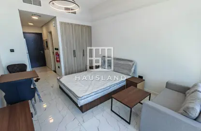 Apartment - Studio - 1 Bathroom for rent in The Gate - Masdar City - Abu Dhabi