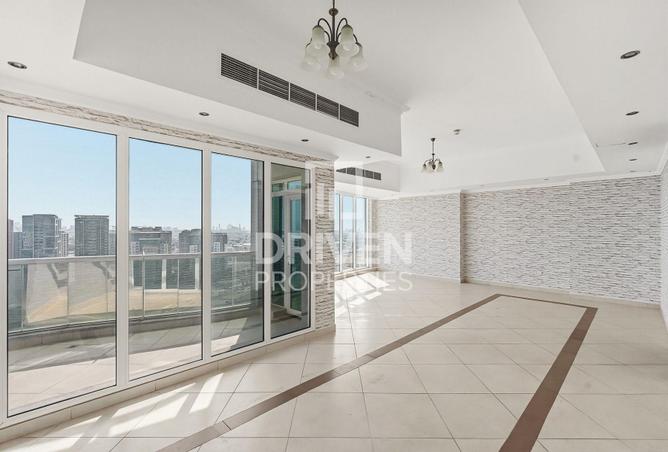 83659698 - Property Main Image