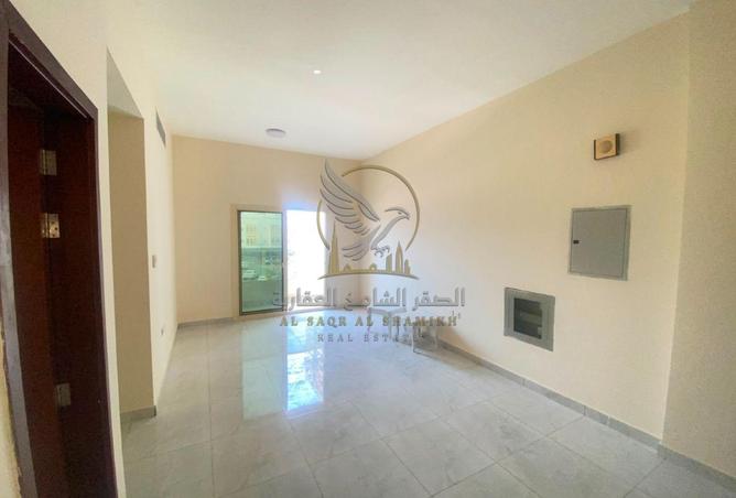 124712064 - Property Main Image