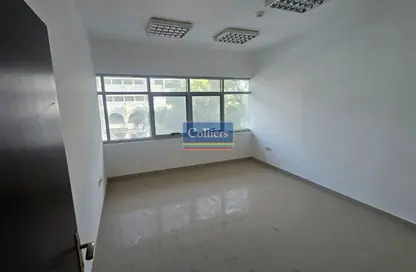 Office Space - Studio - 1 Bathroom for rent in Central District - Al Ain