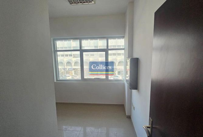 72731975 - Property Image 2