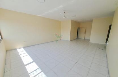 Apartment - 2 Bedrooms - 2 Bathrooms for rent in Hai Al Salama - Central District - Al Ain