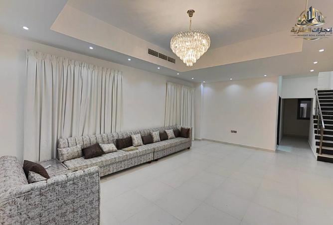 81938802 - Property Image 2