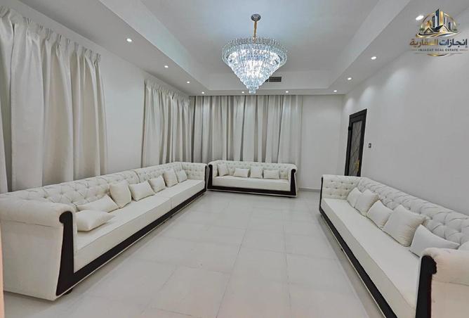 81938802 - Property Image 3