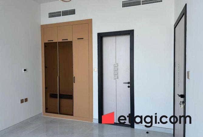 54407343 - صورة العقار 2