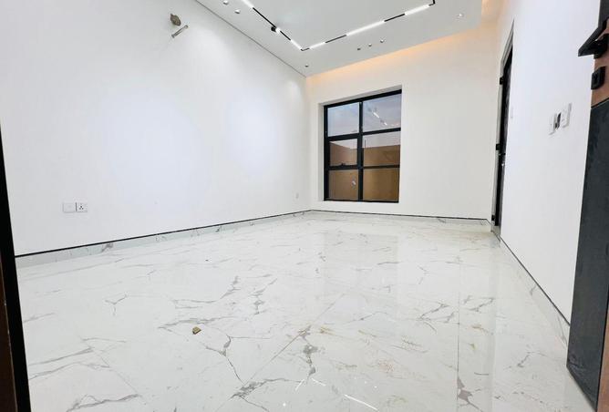 78979236 - Property Image 3