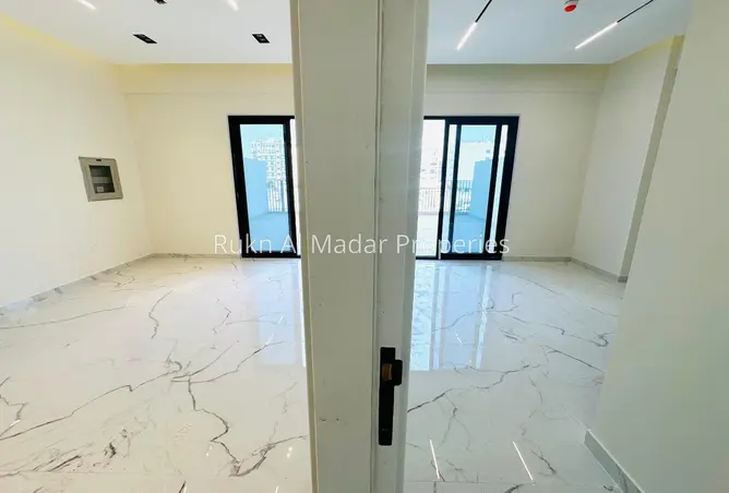 160114648 - Property Image 3