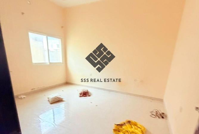 114161025 - Property Image 2