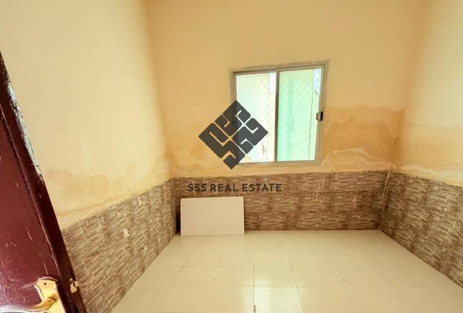 114161025 - Property Main Image