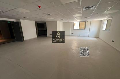 طابق كامل - استوديو - 2 حمامات للايجار في بناية ابناء صقر - 1 الحميدية - الحميدية - عجمان