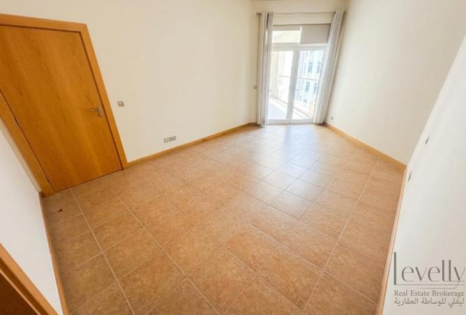 72315880 - صورة العقار 2