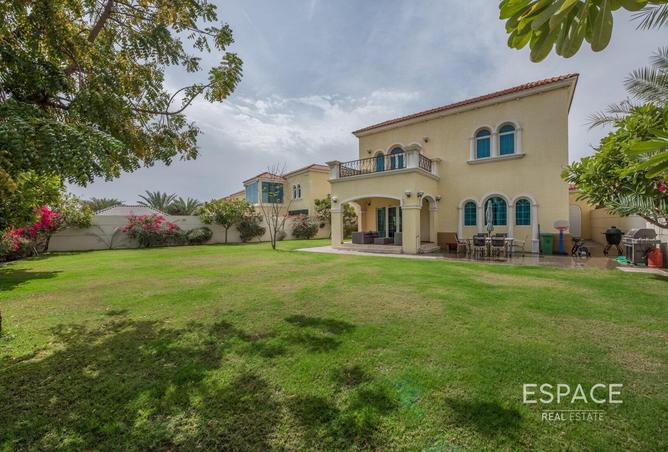 102413950 - Property Image 2