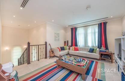 Villa - 3 Bedrooms - 4 Bathrooms for rent in Legacy Large - Legacy - Jumeirah Park - Dubai