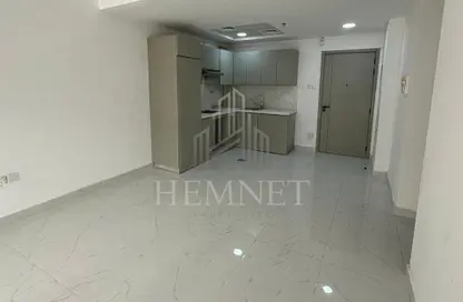 شقة - 2 غرف نوم - 3 حمامات للايجار في اكويتي هوم - الفرجان - دبي