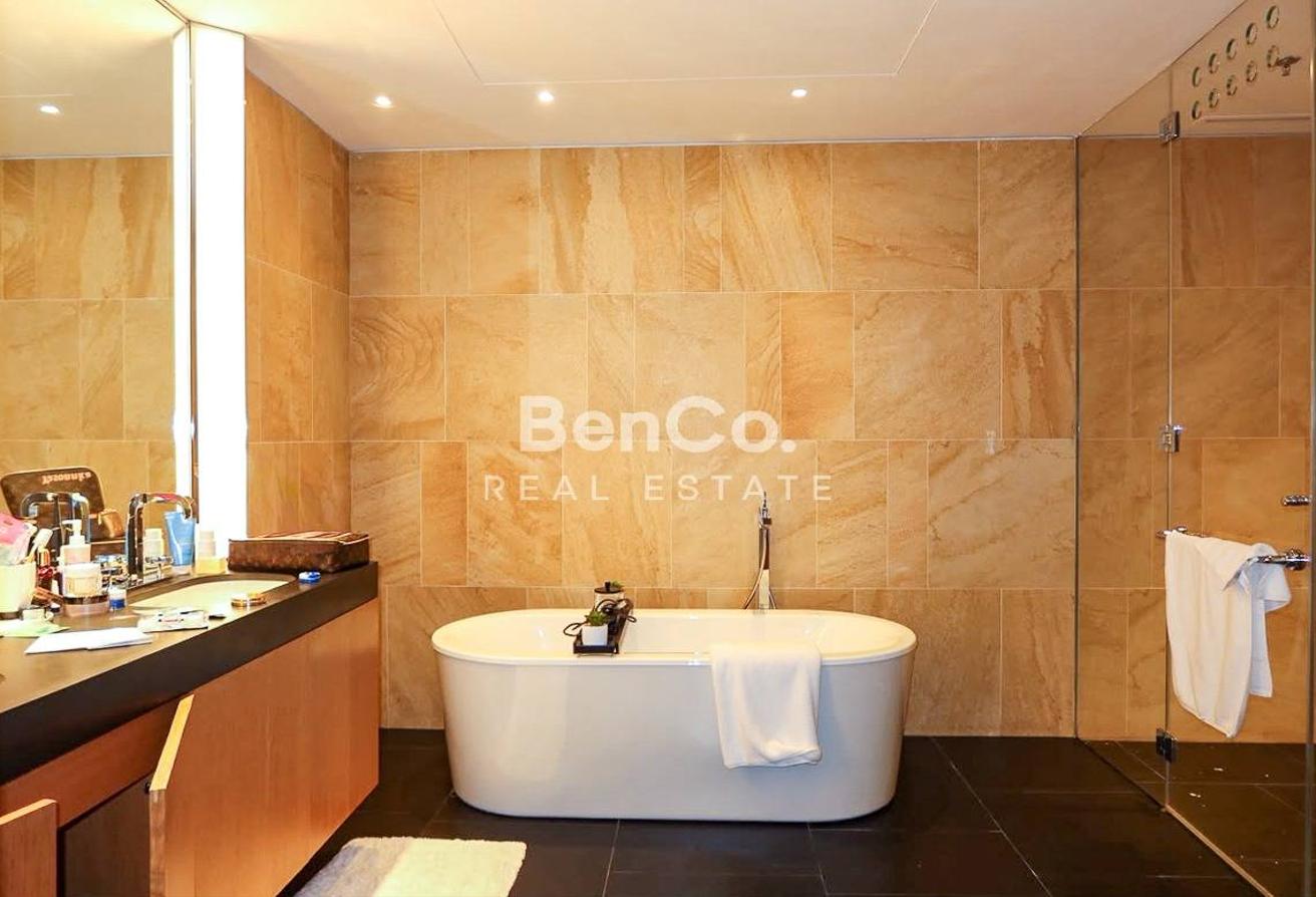 Multiple Options | Luxury Fully Furnished | Downtown Skyline photo 14