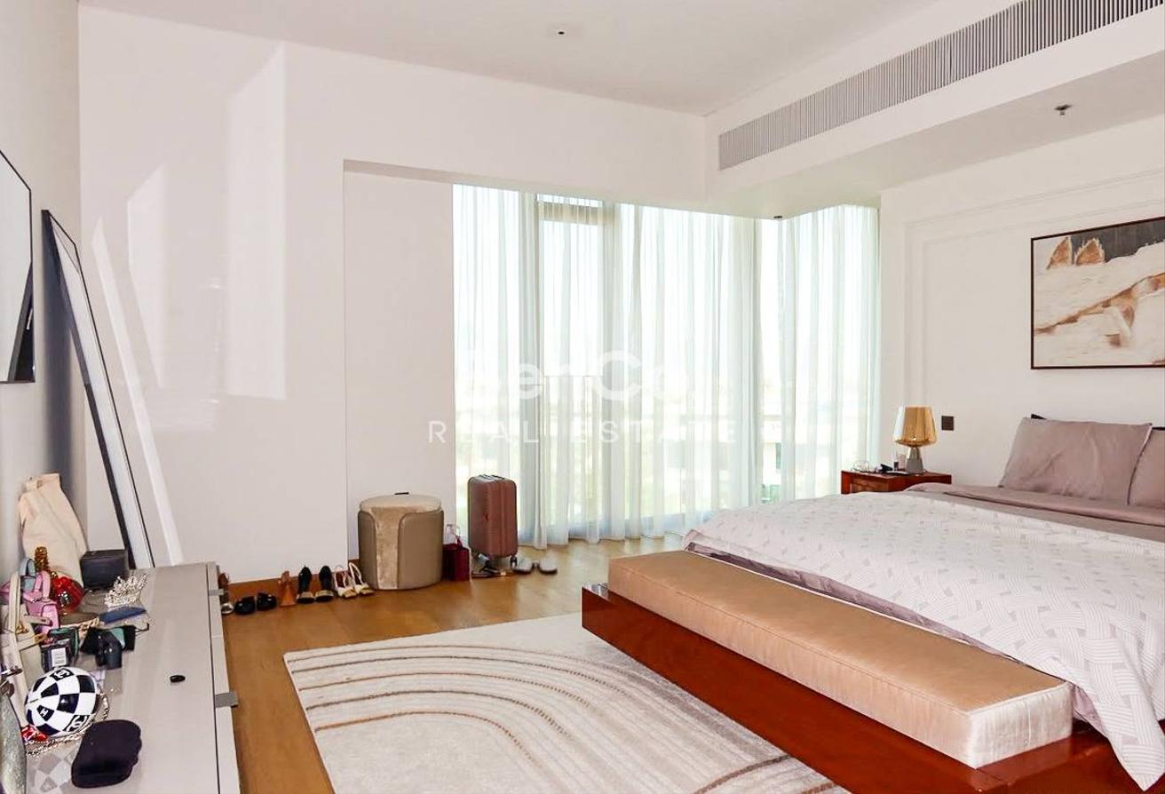 Multiple Options | Luxury Fully Furnished | Downtown Skyline photo 9