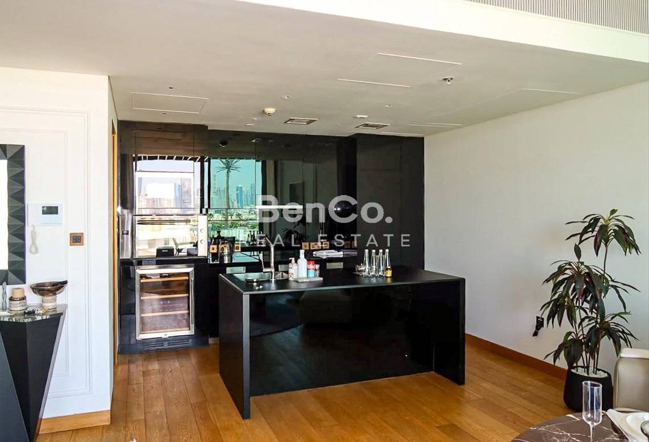 Multiple Options | Luxury Fully Furnished | Downtown Skyline photo 5