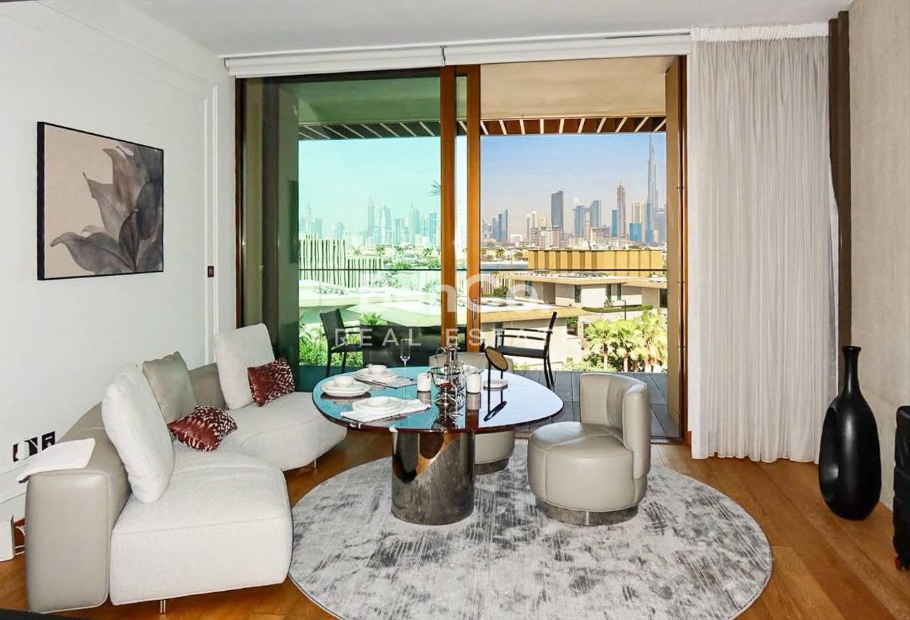 Multiple Options | Luxury Fully Furnished | Downtown Skyline photo 4