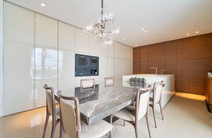 Villa - Studio - 5 Bathrooms for rent in Signature Villas Frond B - Signature Villas - Palm Jumeirah - Dubai