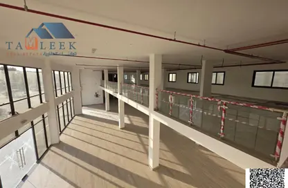 Warehouse - Studio - 4 Bathrooms for rent in Al Jurf Industrial 2 - Al Jurf Industrial - Ajman