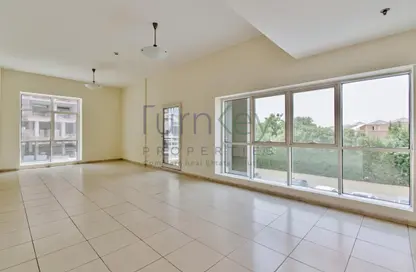 Apartment - 2 Bedrooms - 3 Bathrooms for rent in Olympic Park 4 - Olympic Park Towers - Dubai Sports City - Dubai
