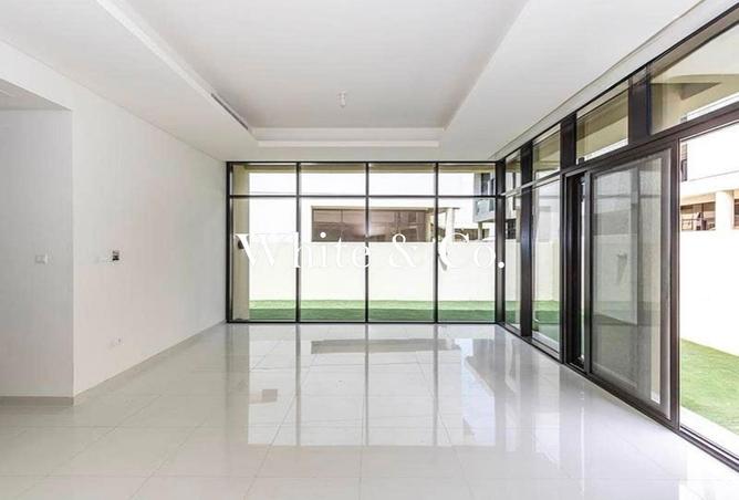 73844204 - Property Image 3