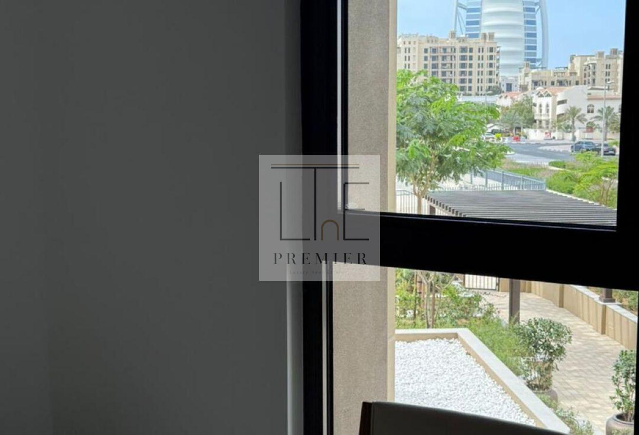 Spacious Furnished 2BR | Burj Al Arab Skyline View photo 10