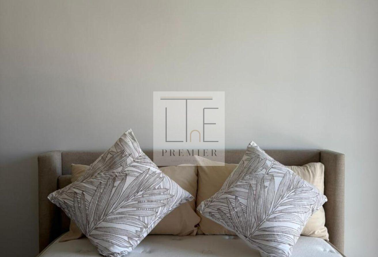 Spacious Furnished 2BR | Burj Al Arab Skyline View photo 4