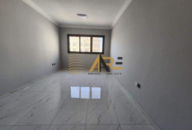 97410525 - Property Image 3